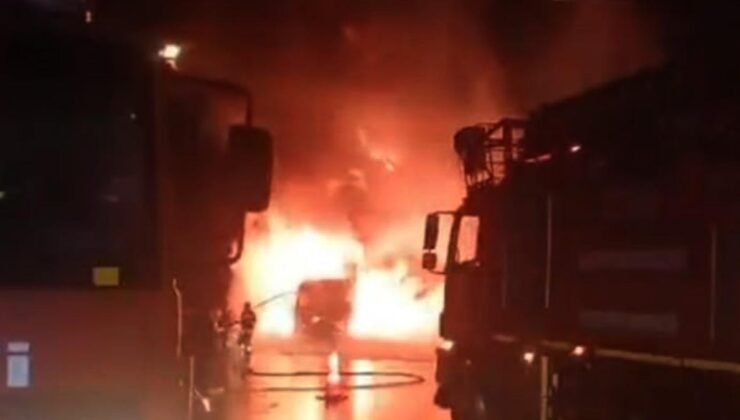 Nurdağı’nda çocuk bezi yüklü TIR alev alev yandı