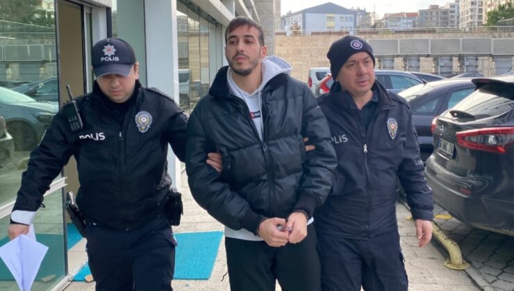 Otobüste 2 kişinin boynuna bıçak dayayan üniversiteli tutuklandı