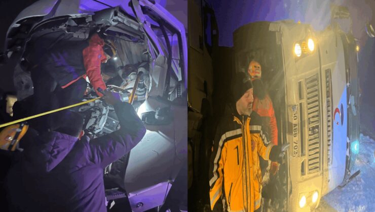 Sivas'ta 4 araç zincirleme kazaya karıştı: 8 yaralı