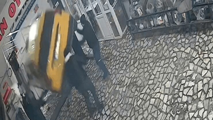 Taksi araç asansöründen düştü