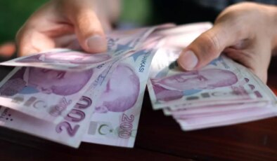 Tek maaş ihtimali belirdi! Emekli bayram ikramiyesinde yeni senaryo