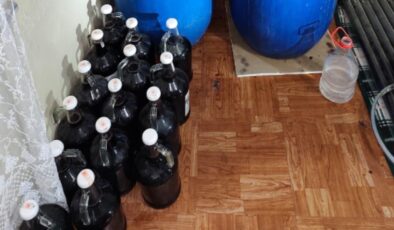 Tekirdağ'da 665 litre sahte içki ele geçirildi