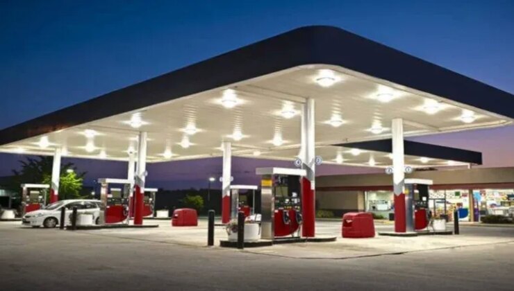 Türkiye'de yüzlerce akaryakıt istasyonu bulunan dev şirket satıldı: Adı değişecek