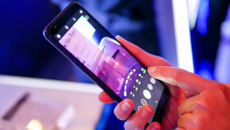 Ünlü marka akıllı telefon üretimini durdurdu