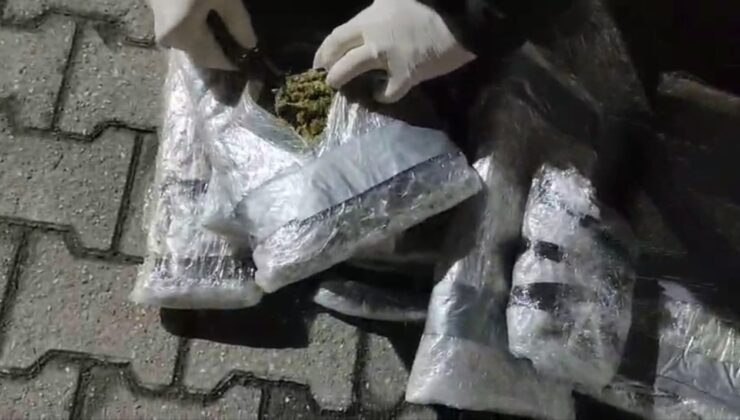Uyuşturucu sevkiyatı polise takıldı: 5 kilo 700 gram skunk ele geçirildi