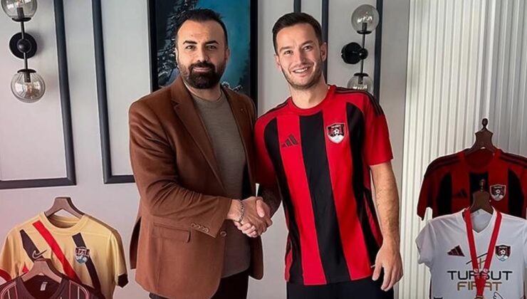 Vanspor’dan iki imza birden