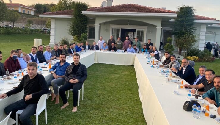 Veyis Ateş'in lüks villasında doğum günü partisi! AKP'li başkanlardan gazetecilere kimler katıldı?