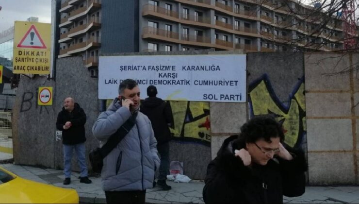 'Şeriata karşı laik, devrimci, demokratik cumhuriyet' pankartı asanlar için tutuklama talebi