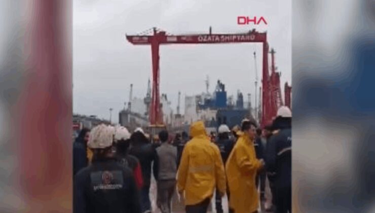 Yalova'da fırtına; çatılar uçtu, tersanede vinç devrildi