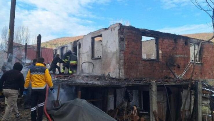 Yangın faciası: 2 kişi hayatını kaybetti