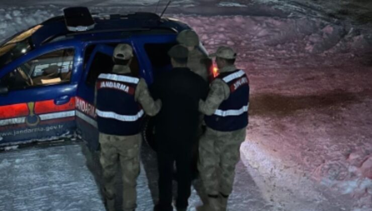 Yavru köpeğe işkence ettiği videolar paylaşan cani tutuklandı