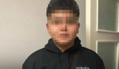 14 yaşındaki çocuk, ‘sigara vermediği için’ 16 yaşındaki çocuğu bıçakladı!