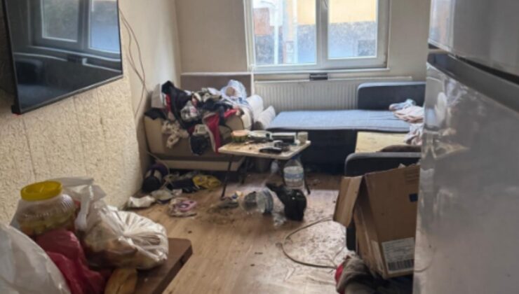 8 aydır kirasını ödemedikleri daireyi 'çöp eve' çevirdiler
