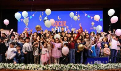 AK Parti İstanbul İl Başkanlığında geleneksel çocuk iftarı yapıldı