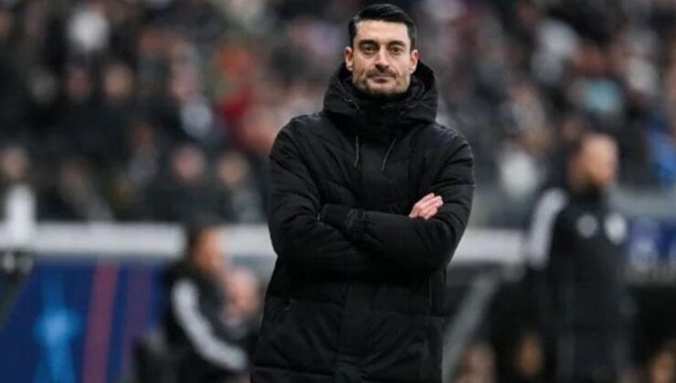 Albert Riera, Frankfut’un 7 haftalık galibiyet hasretini bitirdi