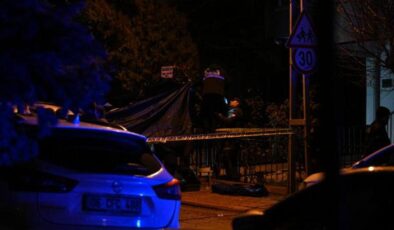 Annesini, kızını ve eşini öldüren zanlı yaşamına son verdi