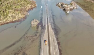 Antalya-Konya yolunu su bastı