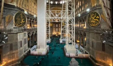 Ayasofya-i Kebir Camii Ramazan’da ibadete hazır