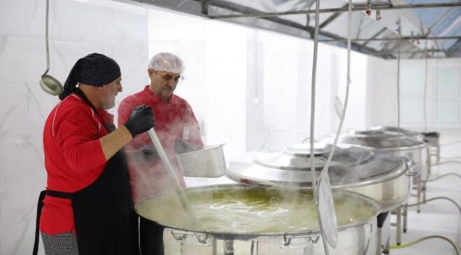 Bağcılar Belediyesi’nden 5 bin aileye ücretsiz alışveriş imkanı