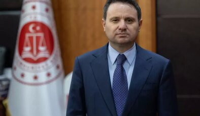 Bakan Gürlek’ten "İBB duruşmaları TRT’den yayınlansın" çağrılarına yanıt