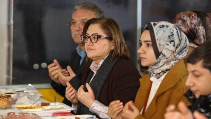 Başkan Şahin vatandaşlarla buluştu