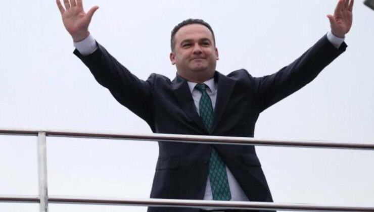 Belediye başkanı tacizden tutuklanmıştı: CHP’li meclis üyeleri istifa etti