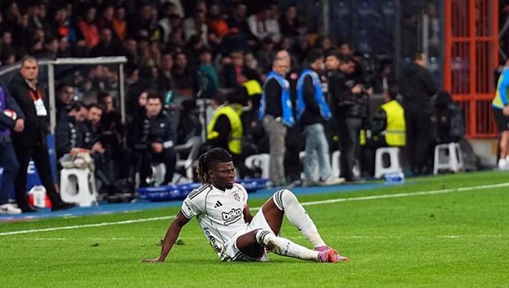 Beşiktaş’a El Bilal Toure’den kötü haber!