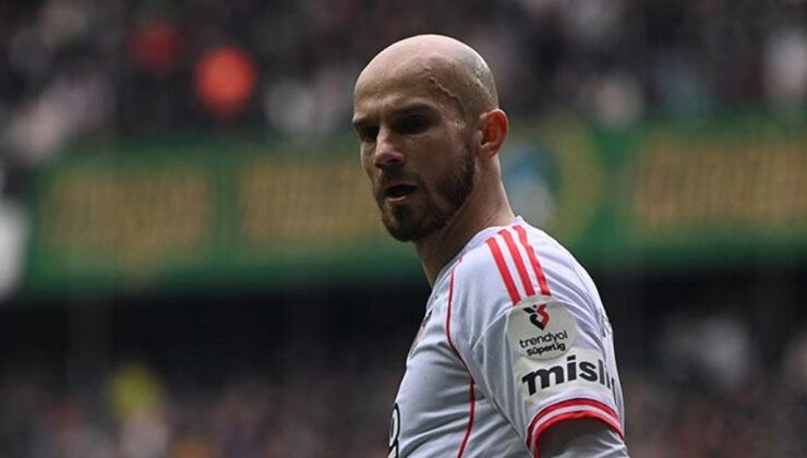 Beşiktaş’ın yıldızı Vaclav Cerny: ‘Takım olarak büyüyoruz’