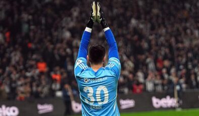Beşiktaşlı taraftarlardan Ersin Destanoğlu’na önce tepki, sonra destek