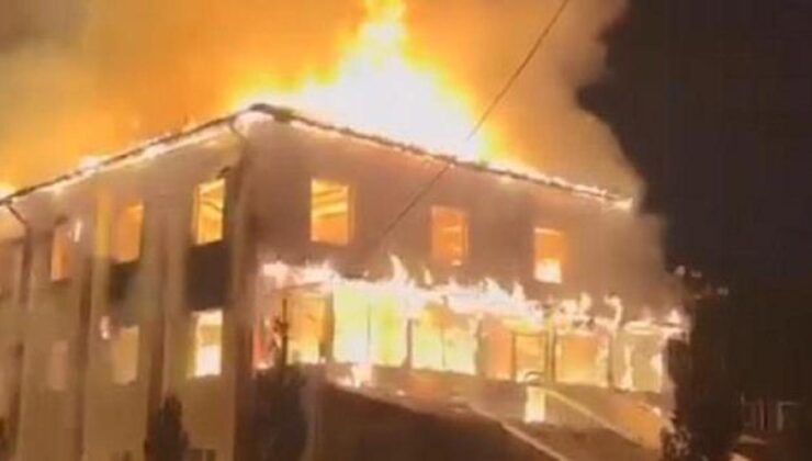 Bolu’da panik anları: Cami alev alev yandı!