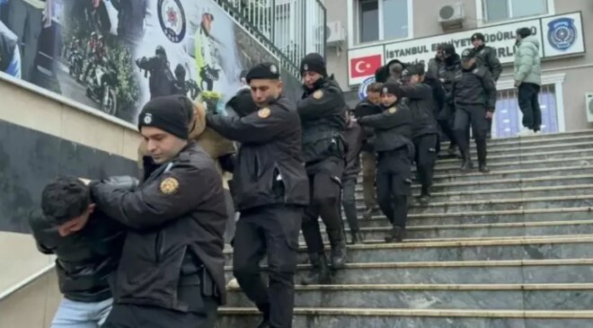 Borsa dolandırıcılığına dev darbe! 40 kişi tutuklandı