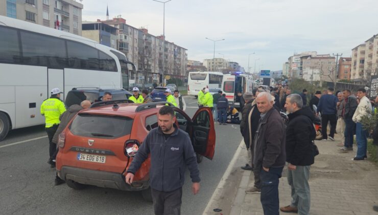 Bursa'da motosiklet ile otomobil çarpıştı: 2 yaralı