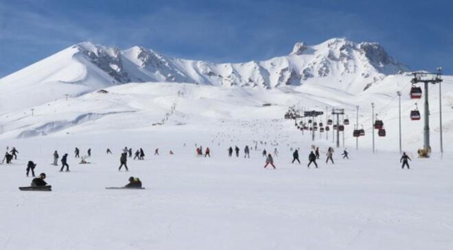Erciyes’e ulaşım yeniden açıldı
