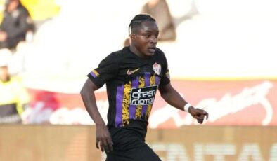 Eyüpspor’da Prince Ampem, Shanghai Port’a transfer oldu!