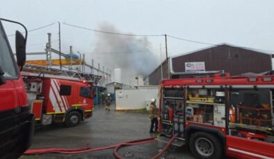 Eyüpsultan’da 3 iş yerinde yangın