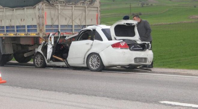 Feci kaza: 2 kişi hayatını kaybetti