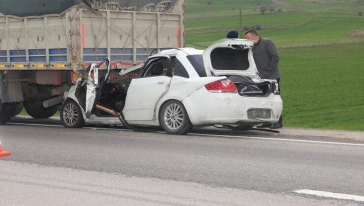 Feci kaza: 2 kişi hayatını kaybetti