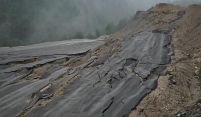 Felaketi yaşıyorlar! Okullar tatil edildi, zorunlu işi olmayan bu ilçeye gitmesin