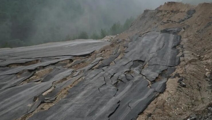 Felaketi yaşıyorlar! Okullar tatil edildi, zorunlu işi olmayan bu ilçeye gitmesin