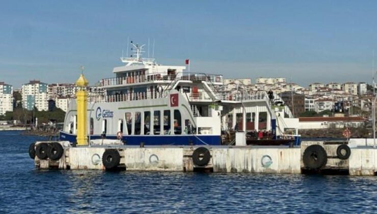 Feribot seferlerine ‘fırtına’ engeli