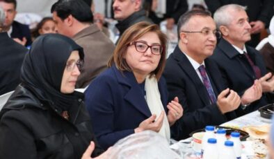 Gaziantep Büyükşehir’den Halep’te 10 bin kişilik iftar