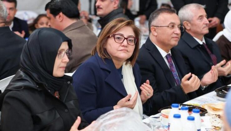 Gaziantep Büyükşehir’den Halep’te 10 bin kişilik iftar