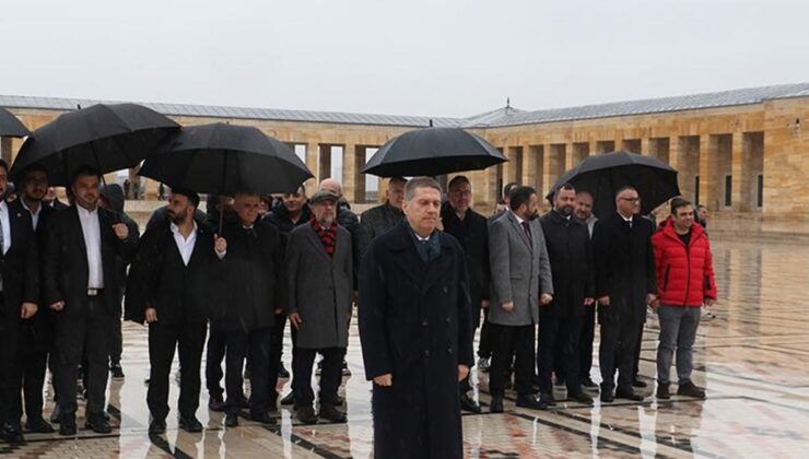 Gençlerbirliği’nden Anıtkabir ziyareti