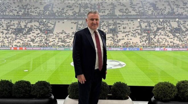 Gençlik ve Spor Bakanı Osman Aşkın Bak, Juventus-Galatasaray maçına gitti