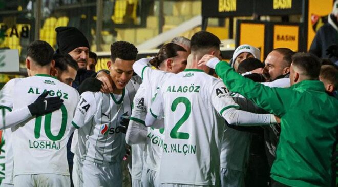 Iğdır FK play-off yarışına tutundu… İstanbulspor – Iğdır FK maç sonucu 1-2