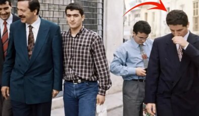 İlk kez paylaşıldı! Cumhurbaşkanı Erdoğan’ın solundaki bıçkın delikanlıyı tanıdınız mı?