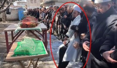 İmamın en zor görevi: Cenaze namazını kıldırırken fenalık geçirdi