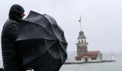İstanbul Valiliği fırtınaya karşı vatandaşları uyardı: Yer yer 80 kilometre hıza ulaşabilir