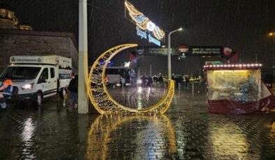 İstanbul’da beklenen sağanak başladı