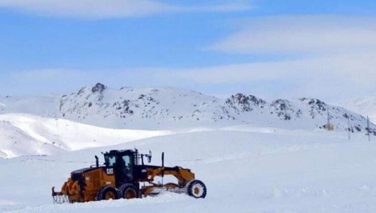 Kars’ta 15 köy yolunda ulaşım sağlanamıyor